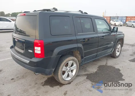2011 Jeep Patriot Latitude X из США, поврежденный, VIN 1J4NF4GB1BD202189